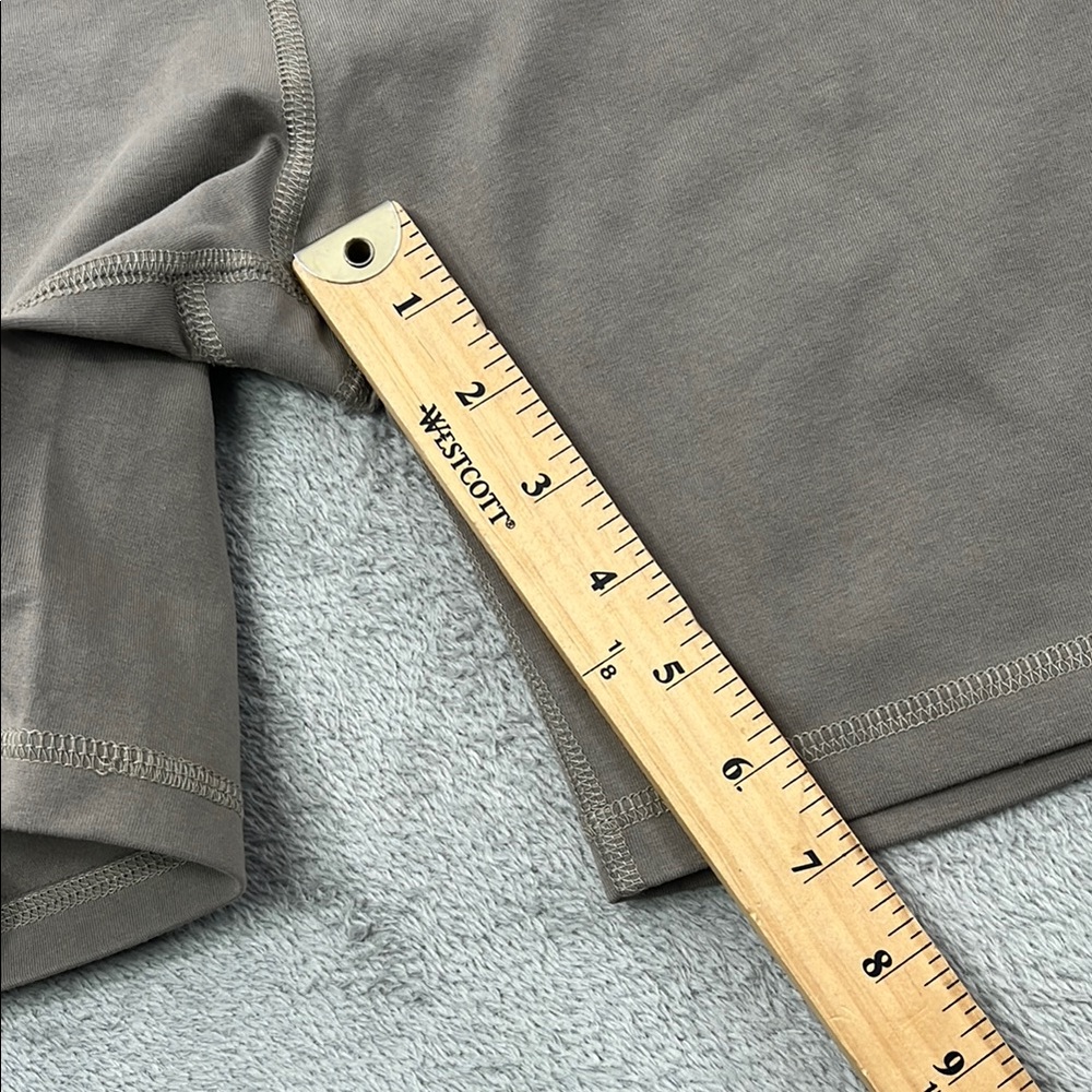 MATE the Label Women's Bike Shorts and Sports Bra Set in Taupe- read! - Picture 9 of 16
